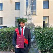 Ingegnere Meccanico impartisce lezioni di fisica per studenti del liceo e istituti tecnici